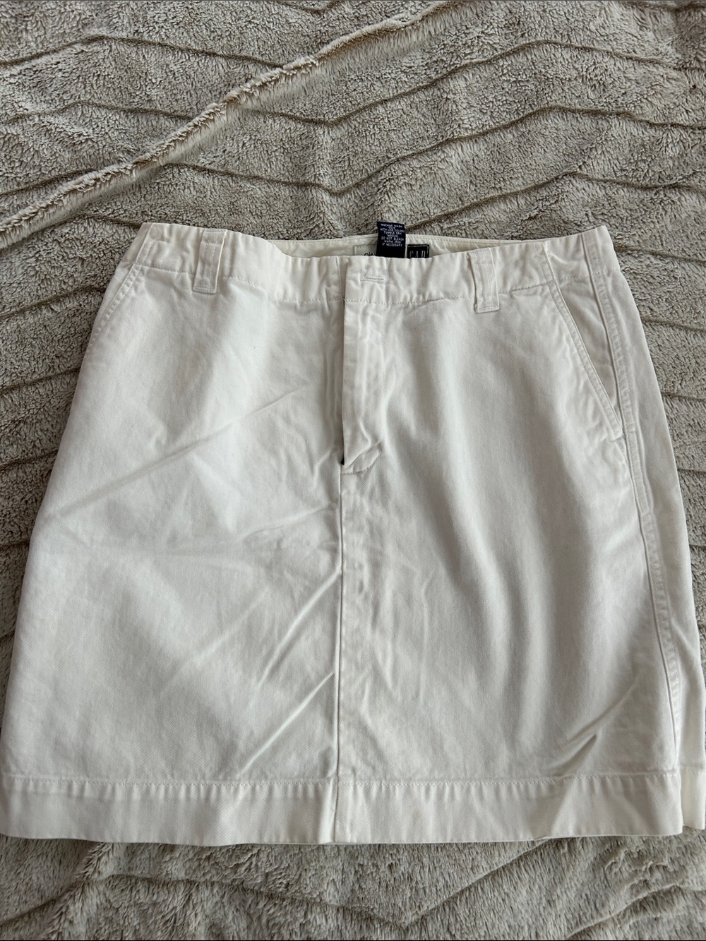 GAP women’s skirt